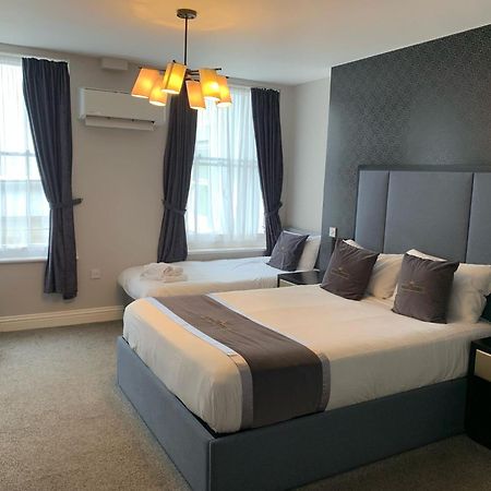 The Royal Hotel - Clacton On Sea Extérieur photo