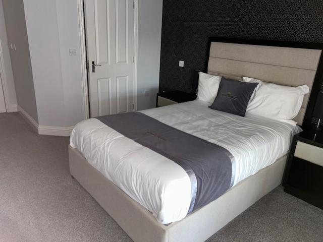 The Royal Hotel - Clacton On Sea Extérieur photo