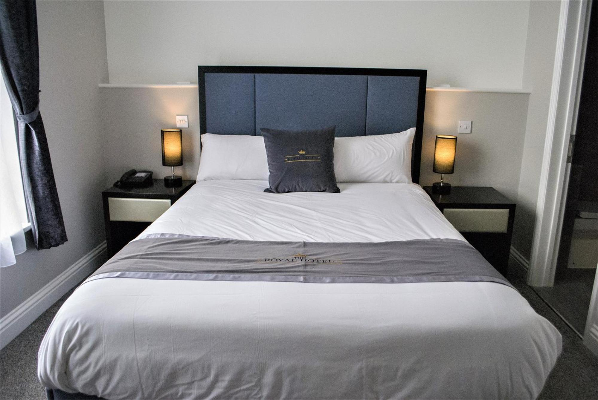 The Royal Hotel - Clacton On Sea Extérieur photo
