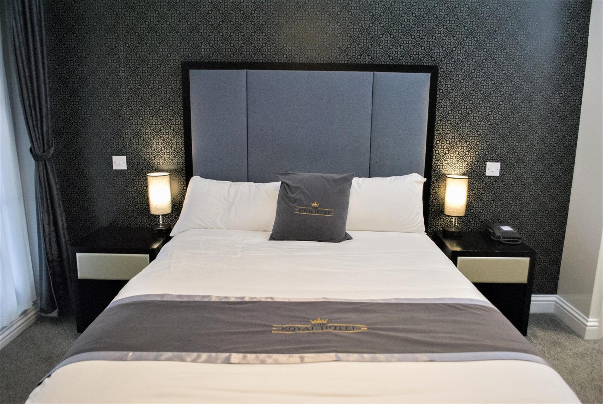 The Royal Hotel - Clacton On Sea Extérieur photo